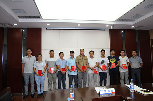 宣告考试进建奖